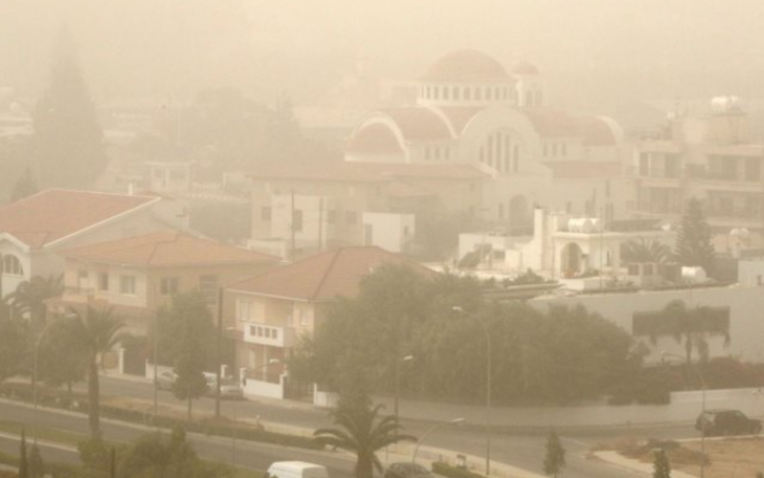 «Πνίγεται» στη σκόνη η Κύπρος